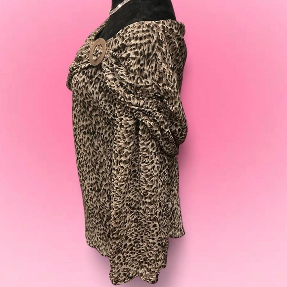 🐆MSK Animal Print Off-Shoulder Blouse - Picture 2 of 7